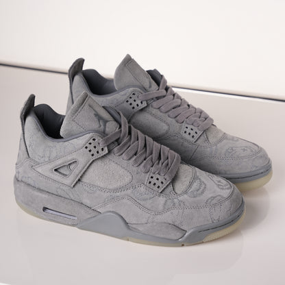 Air Jordan 4 Retro Kaws