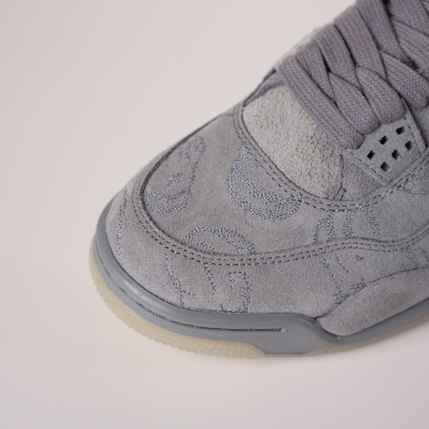 Air Jordan 4 Retro Kaws