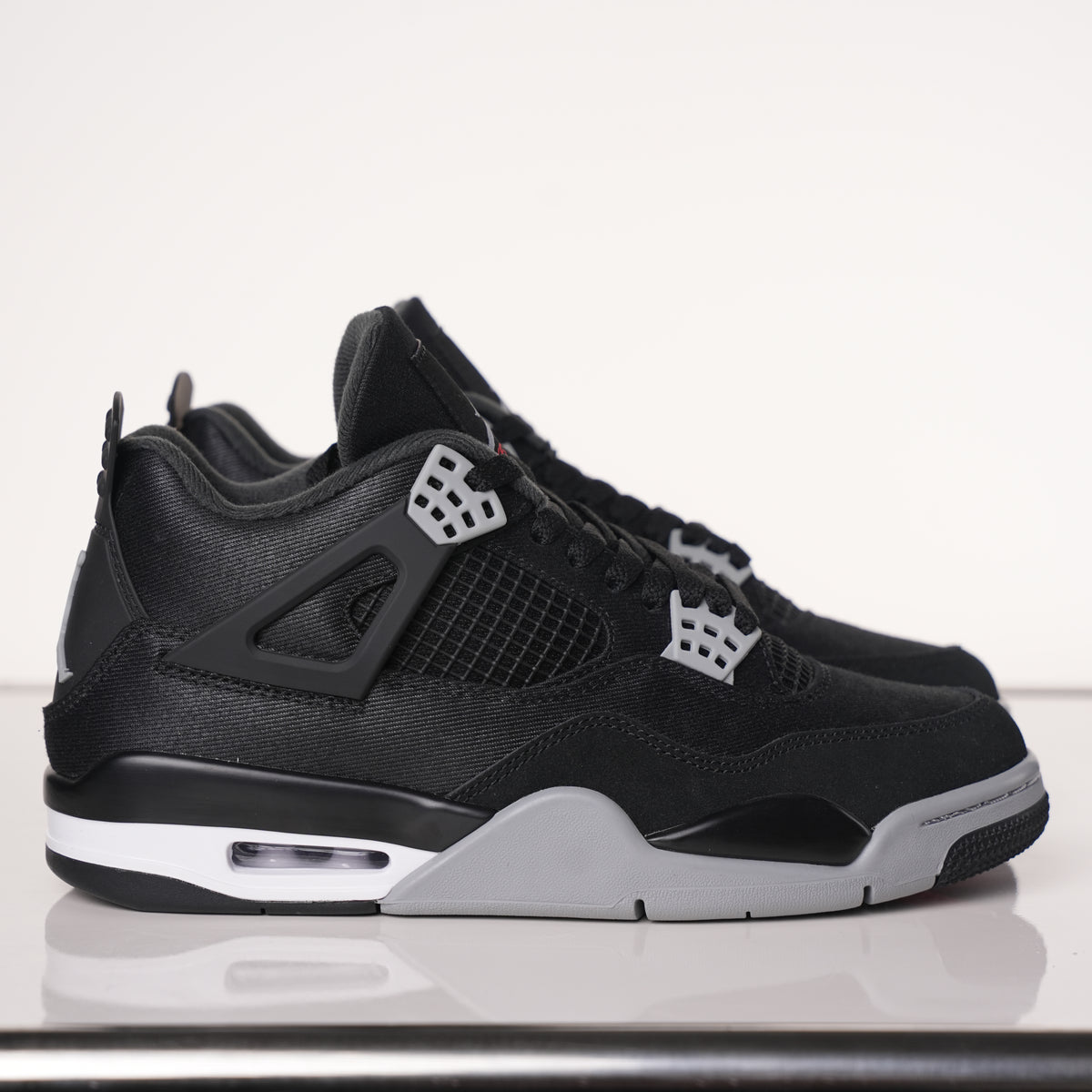 Air Jordan 4 Retro SE Black Canvas
