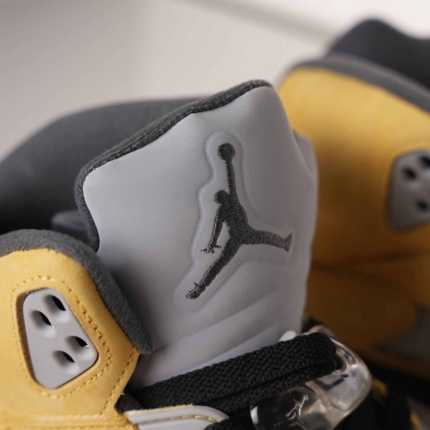 Air Jordan 5 Retro 2025