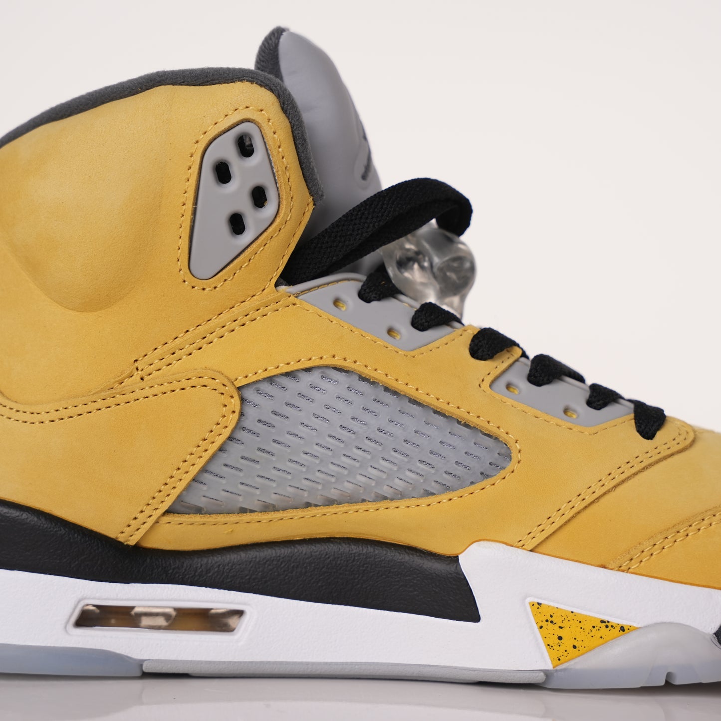 Air Jordan 5 Retro 2025