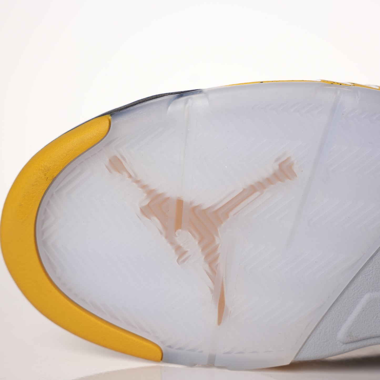 Air Jordan 5 Retro 2025