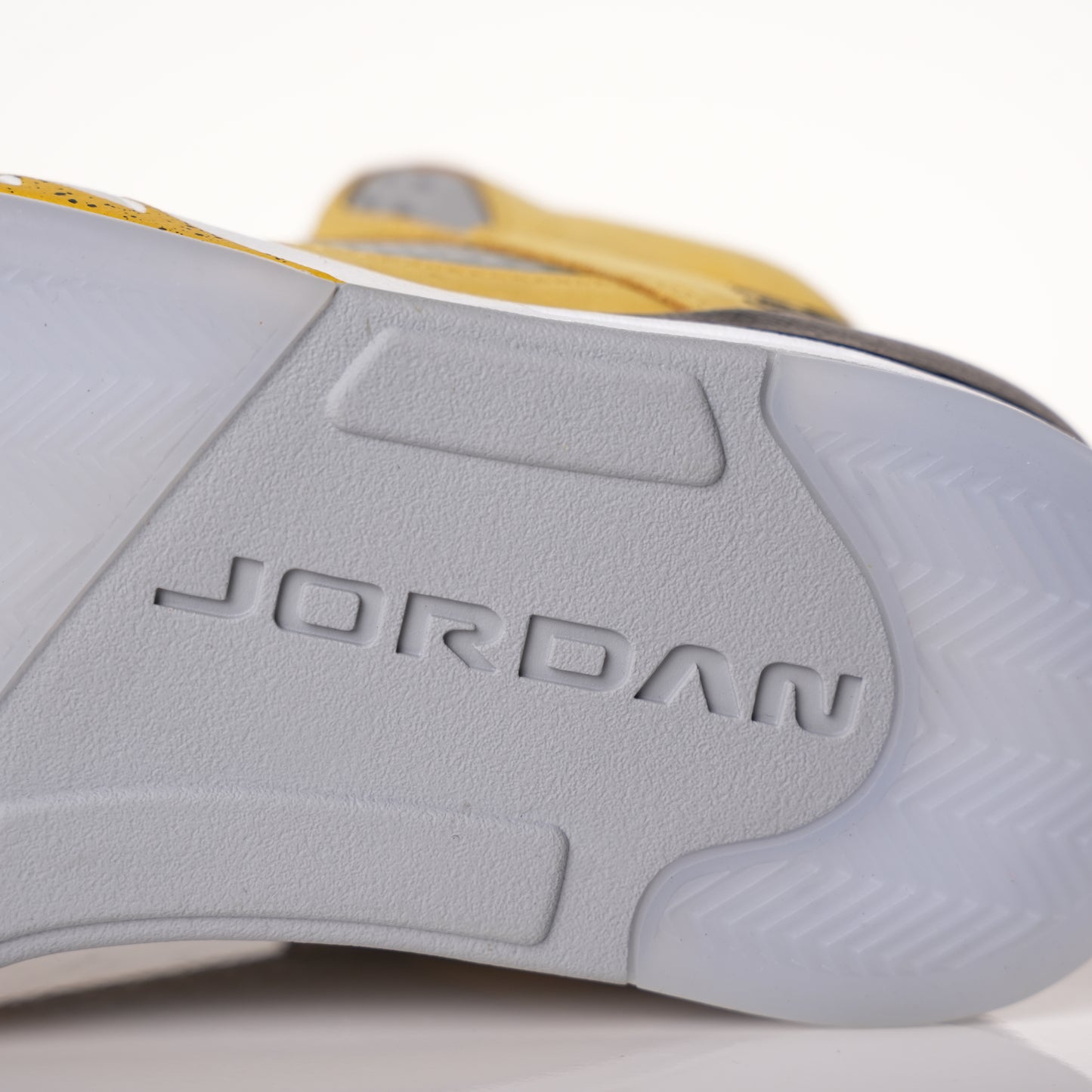 Air Jordan 5 Retro 2025