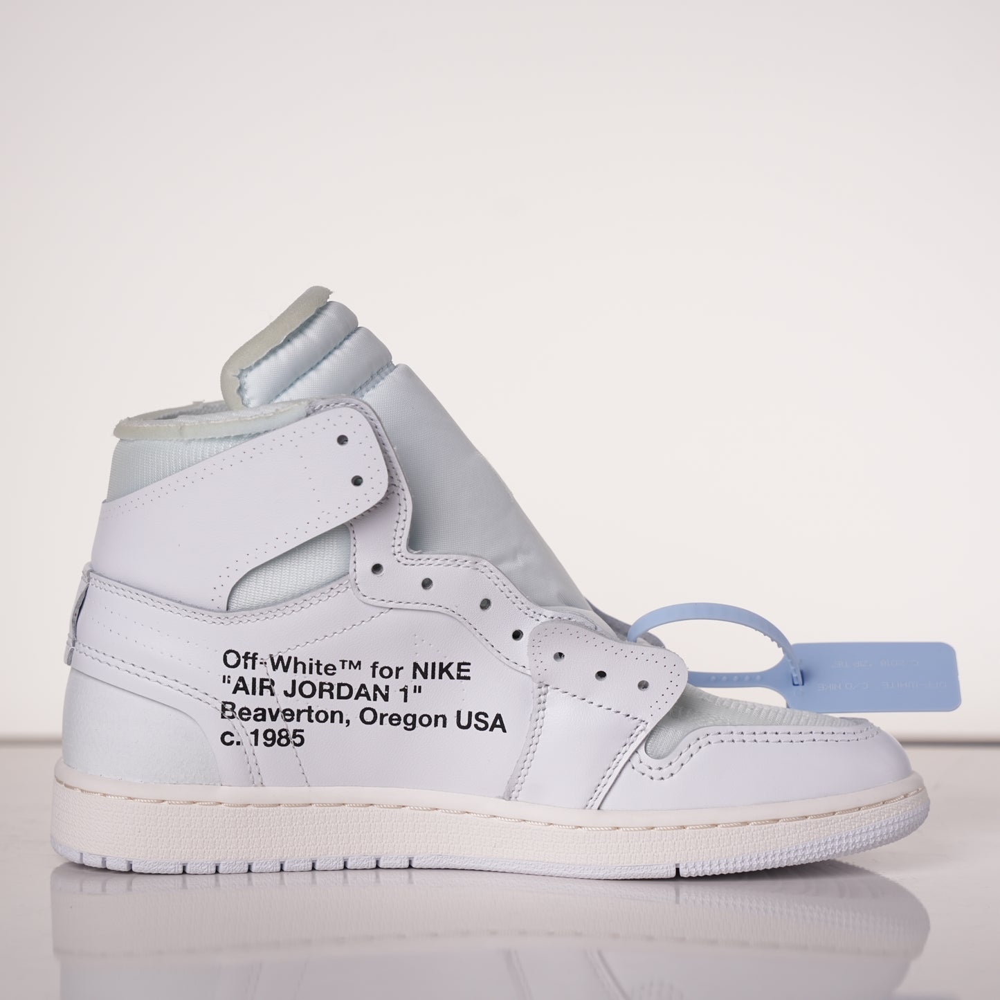 Air Jordan 1 Retro High Off-White White