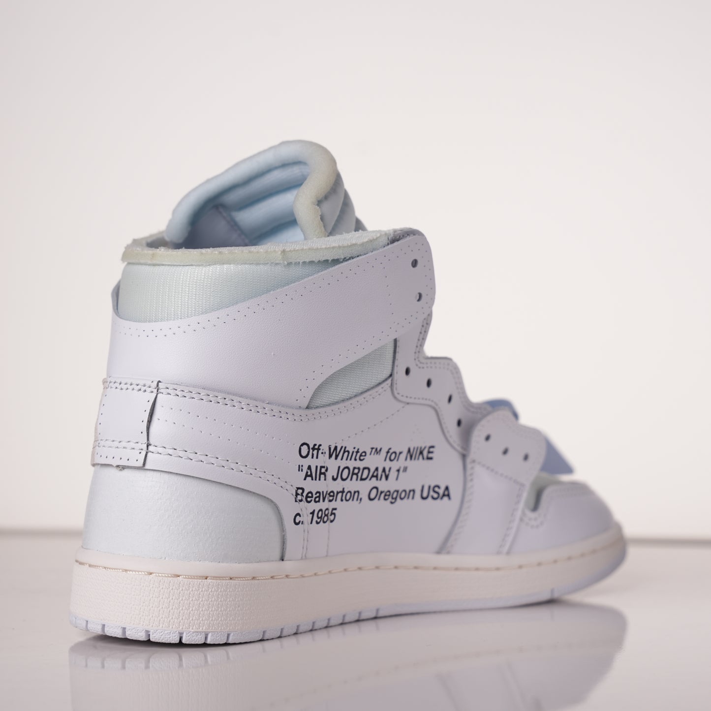 Air Jordan 1 Retro High Off-White White