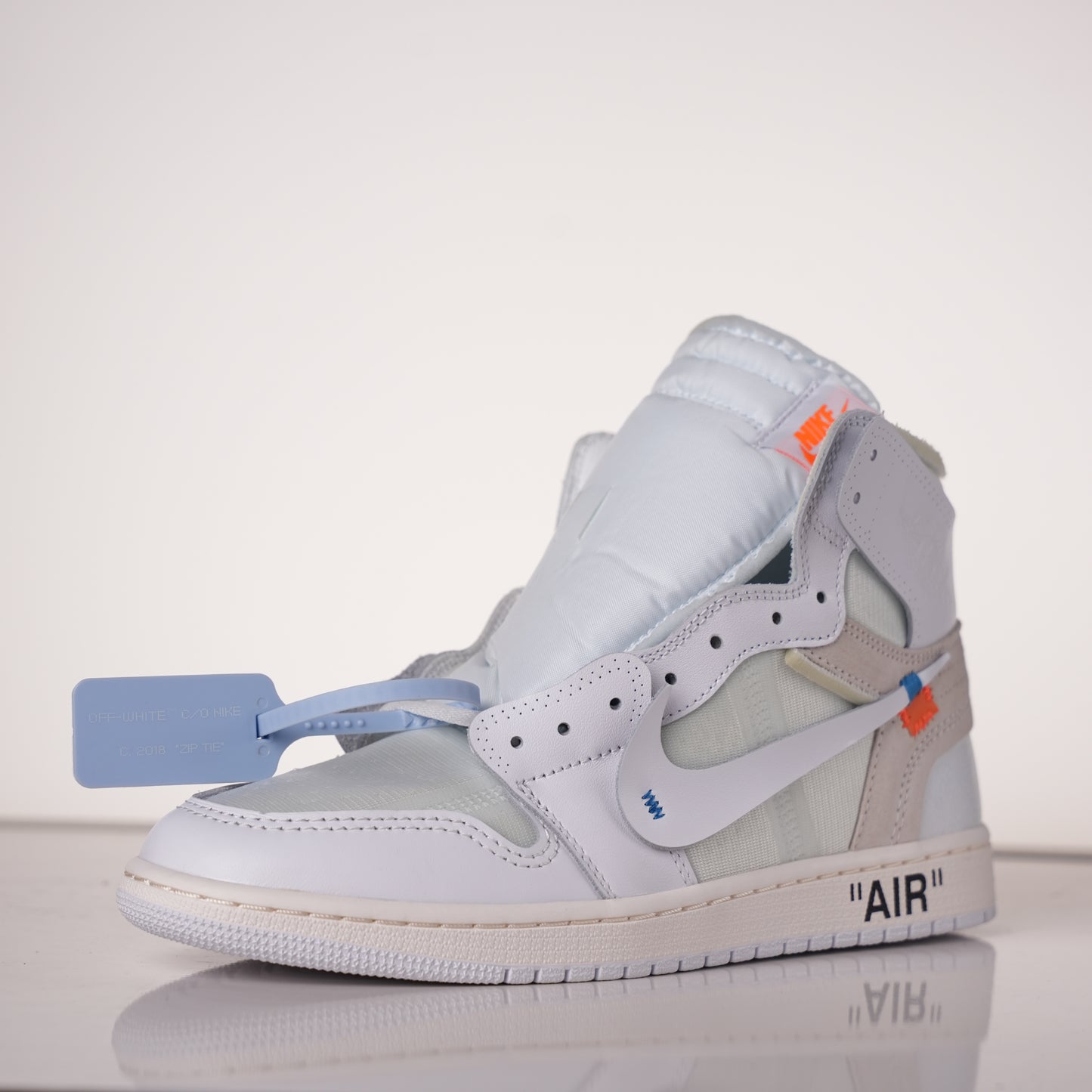 Air Jordan 1 Retro High Off-White White