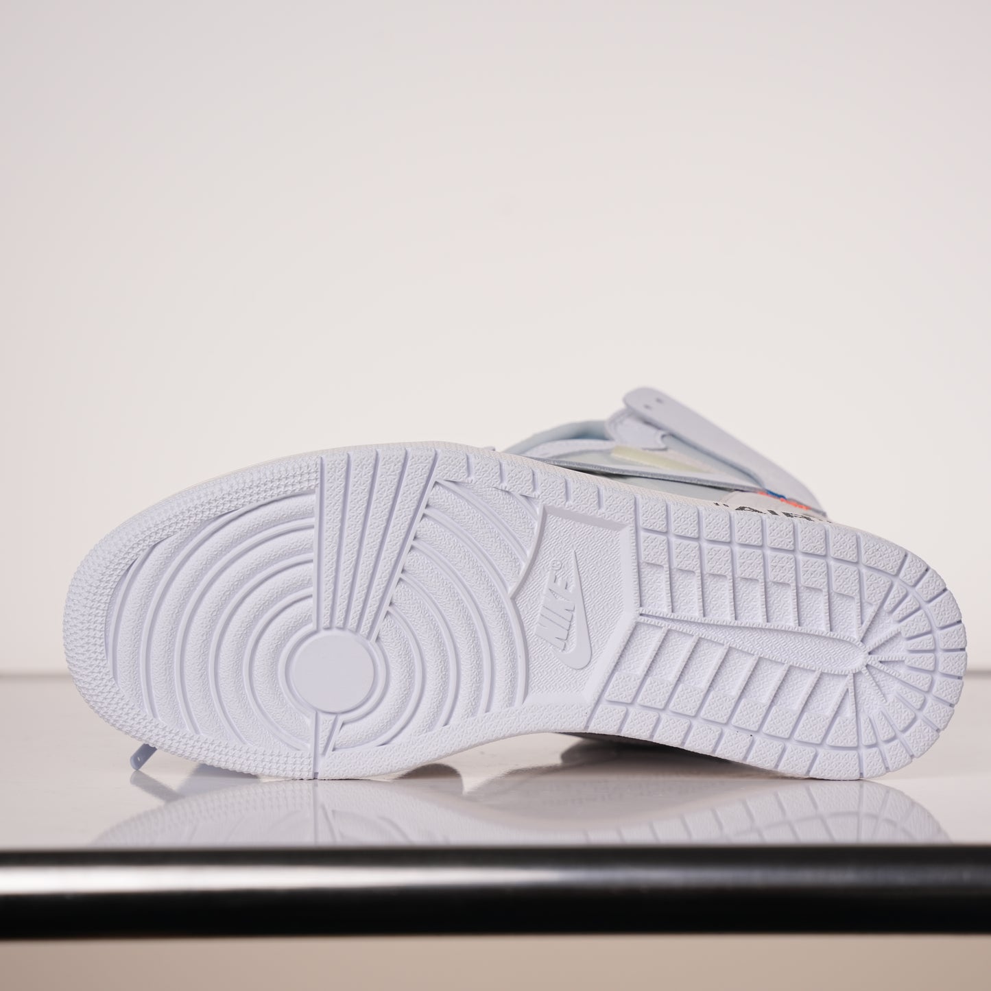 Air Jordan 1 Retro High Off-White White