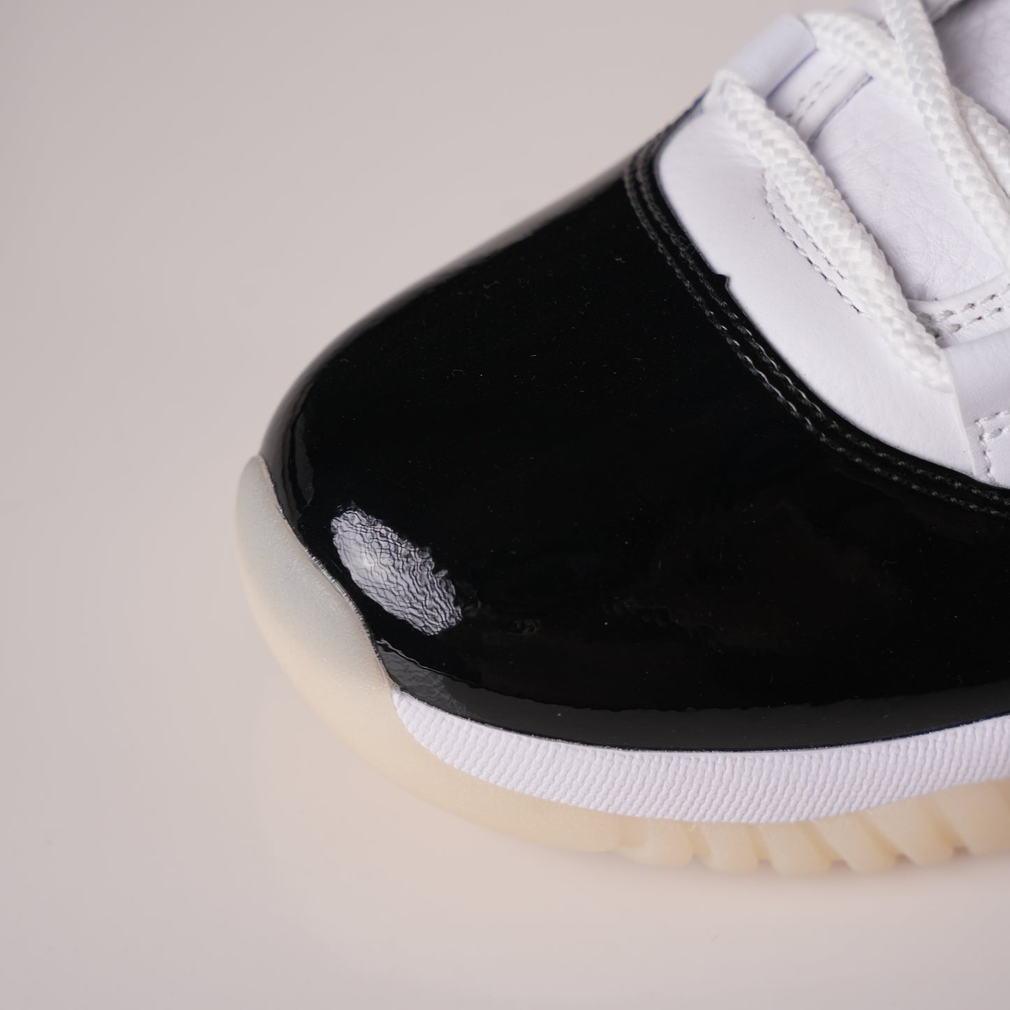 Air Jordan 11 Retro DMP Gratitude