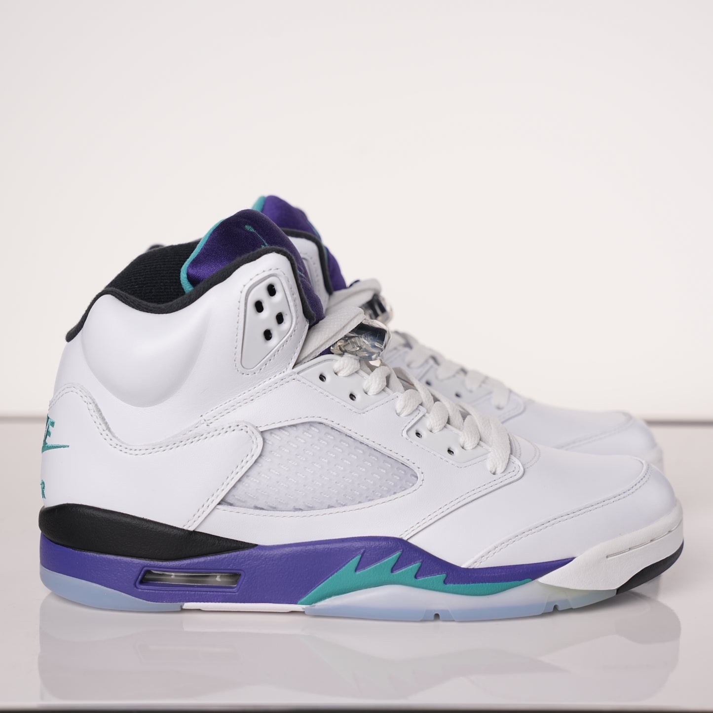 Air Jordan 5 Retro Grape (2025)