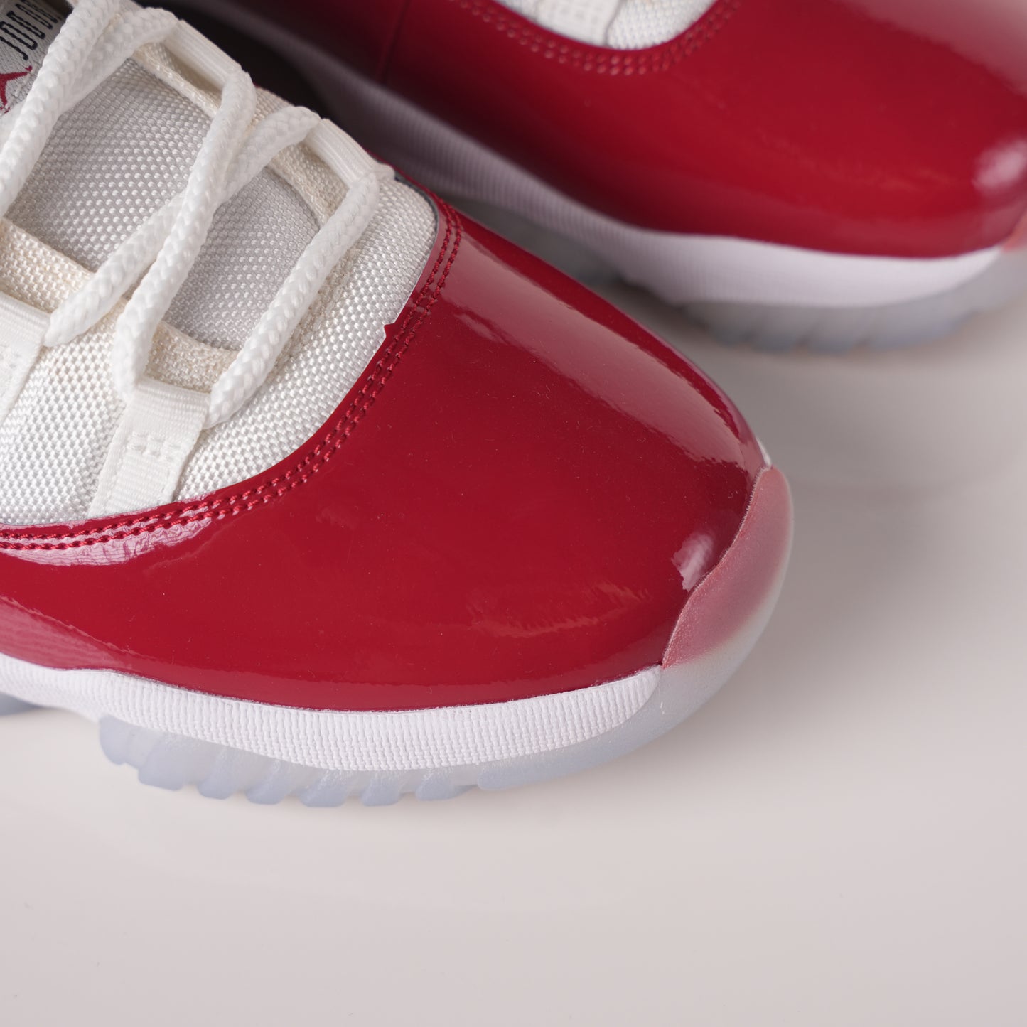 Air Jordan 11 Retro Cherry