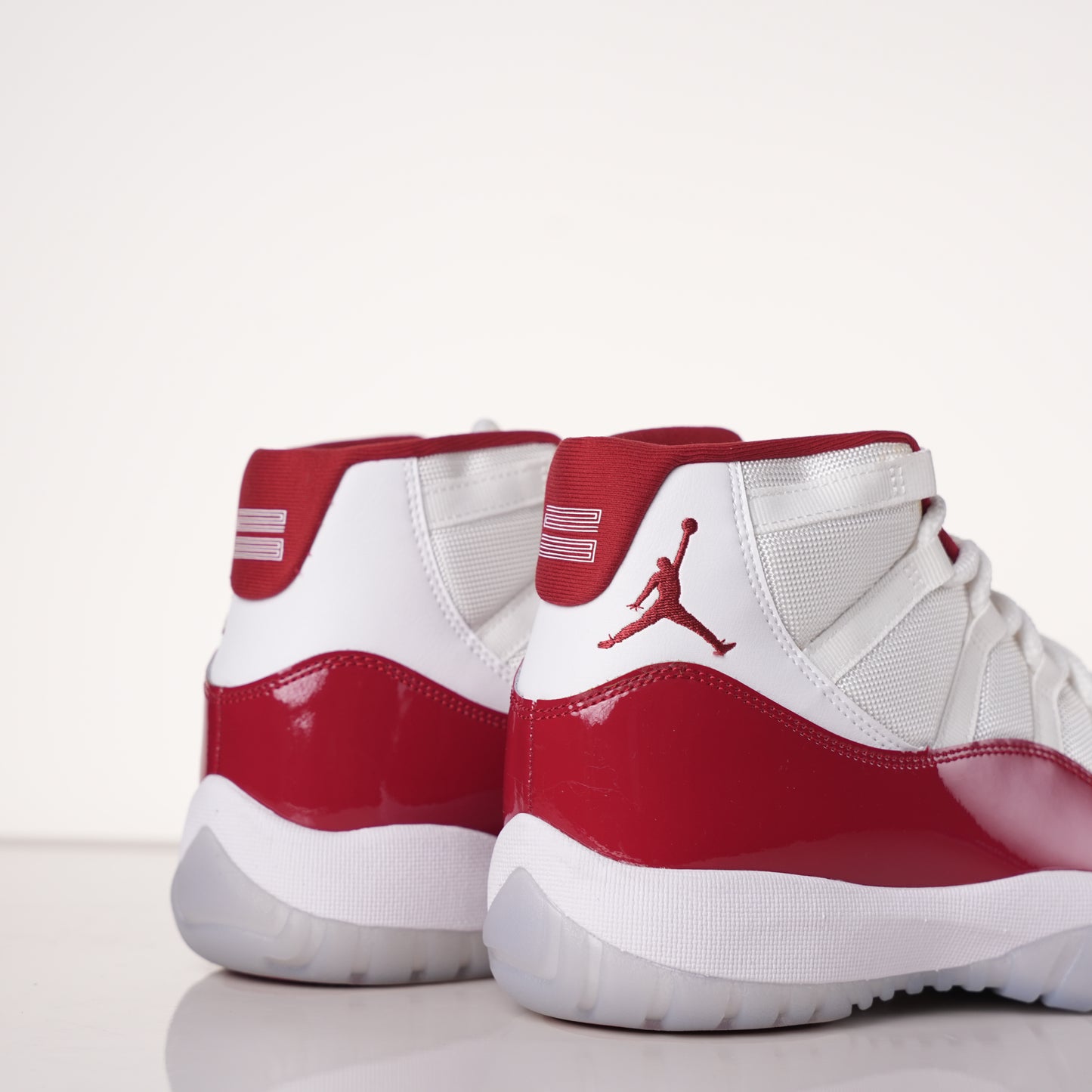 Air Jordan 11 Retro Cherry