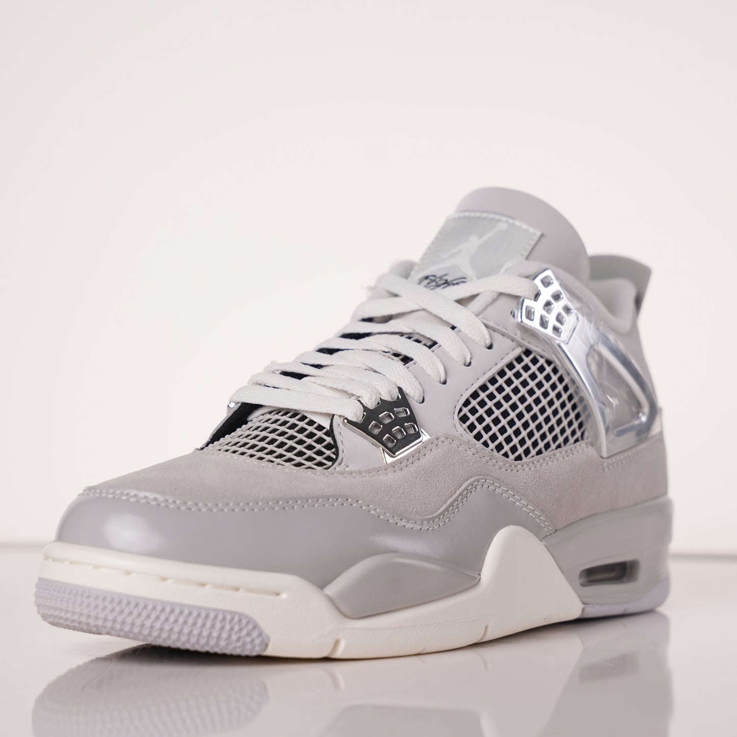 Air Jordan 4 WMNS Frozen Moments AQ9129-001