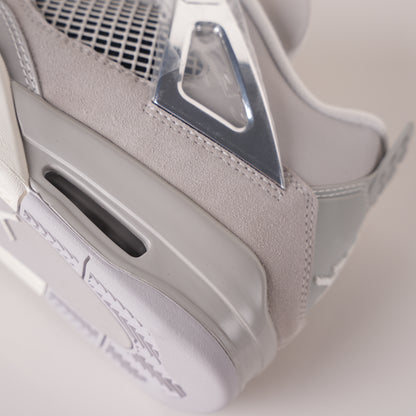 Air Jordan 4 WMNS Frozen Moments AQ9129-001