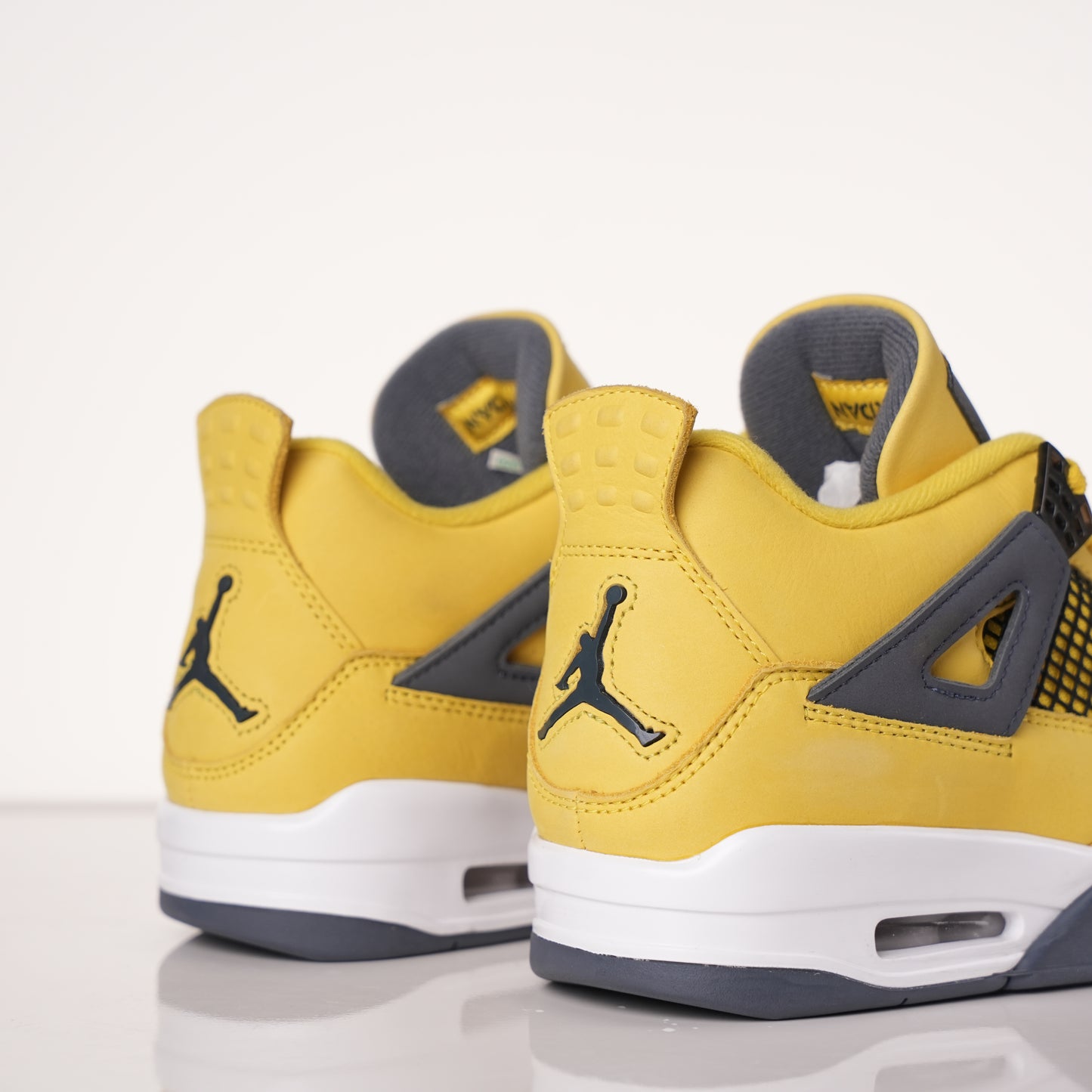 Air Jordan 4 Retro Tour Yellow