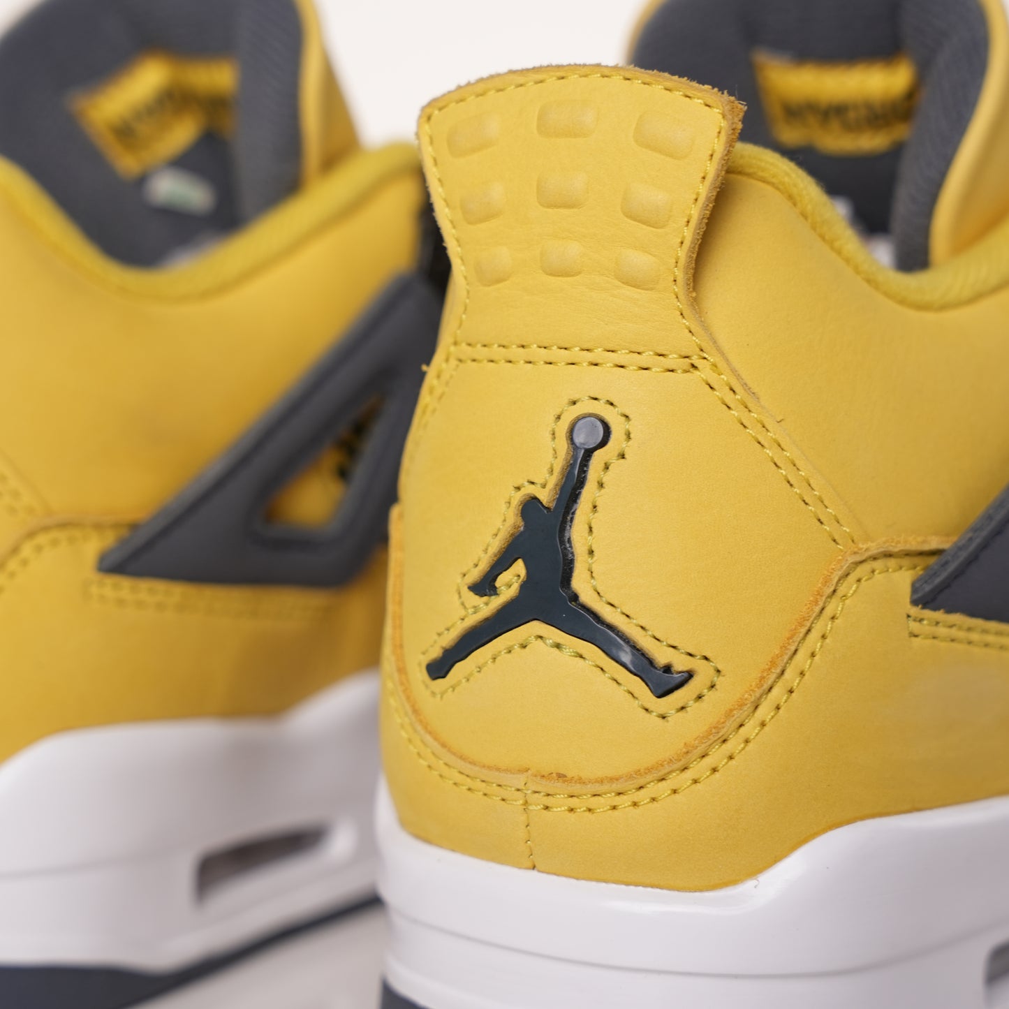 Air Jordan 4 Retro Tour Yellow