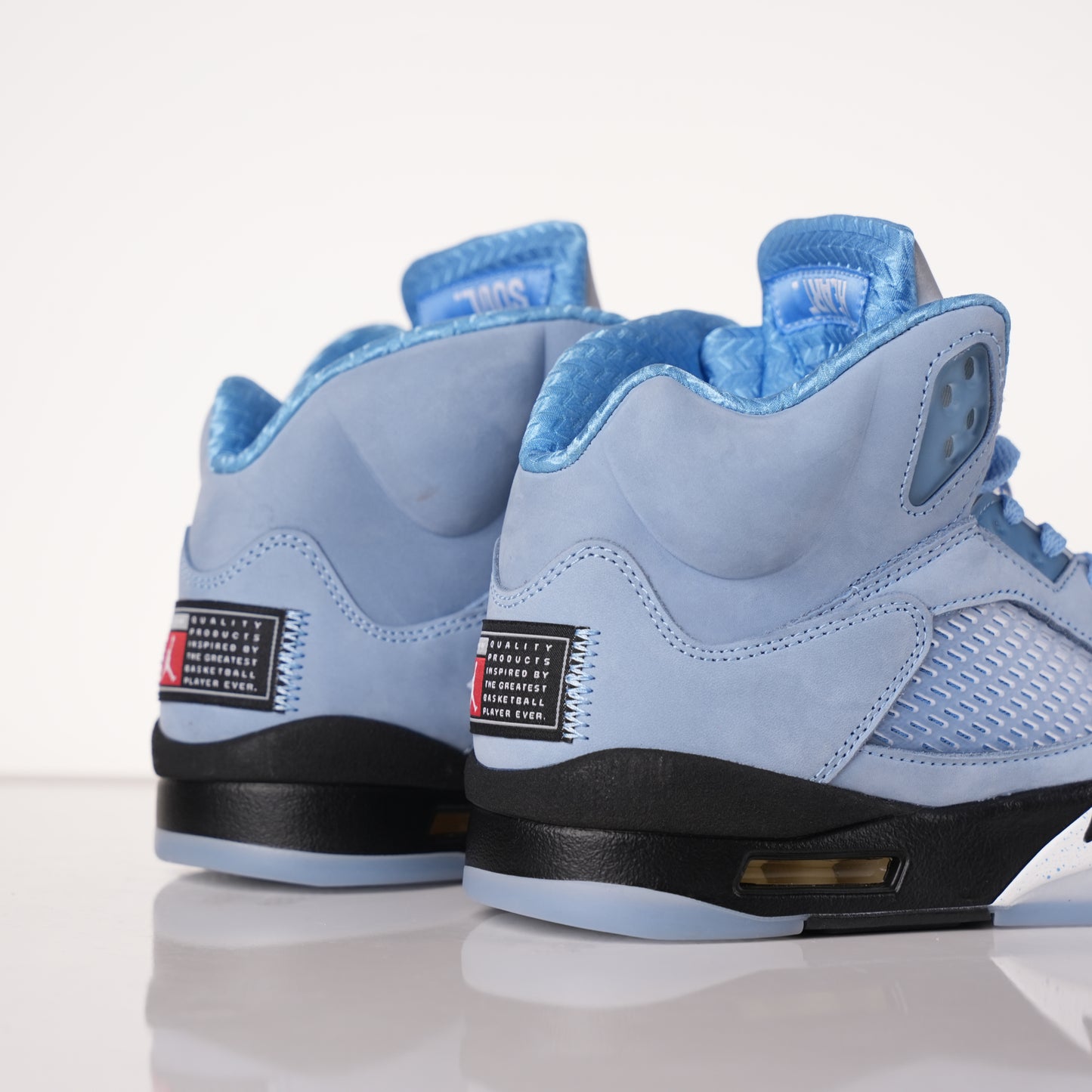 Air Jordan 5 Retro UNC University Blue