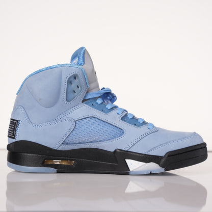 Air Jordan 5 Retro UNC University Blue