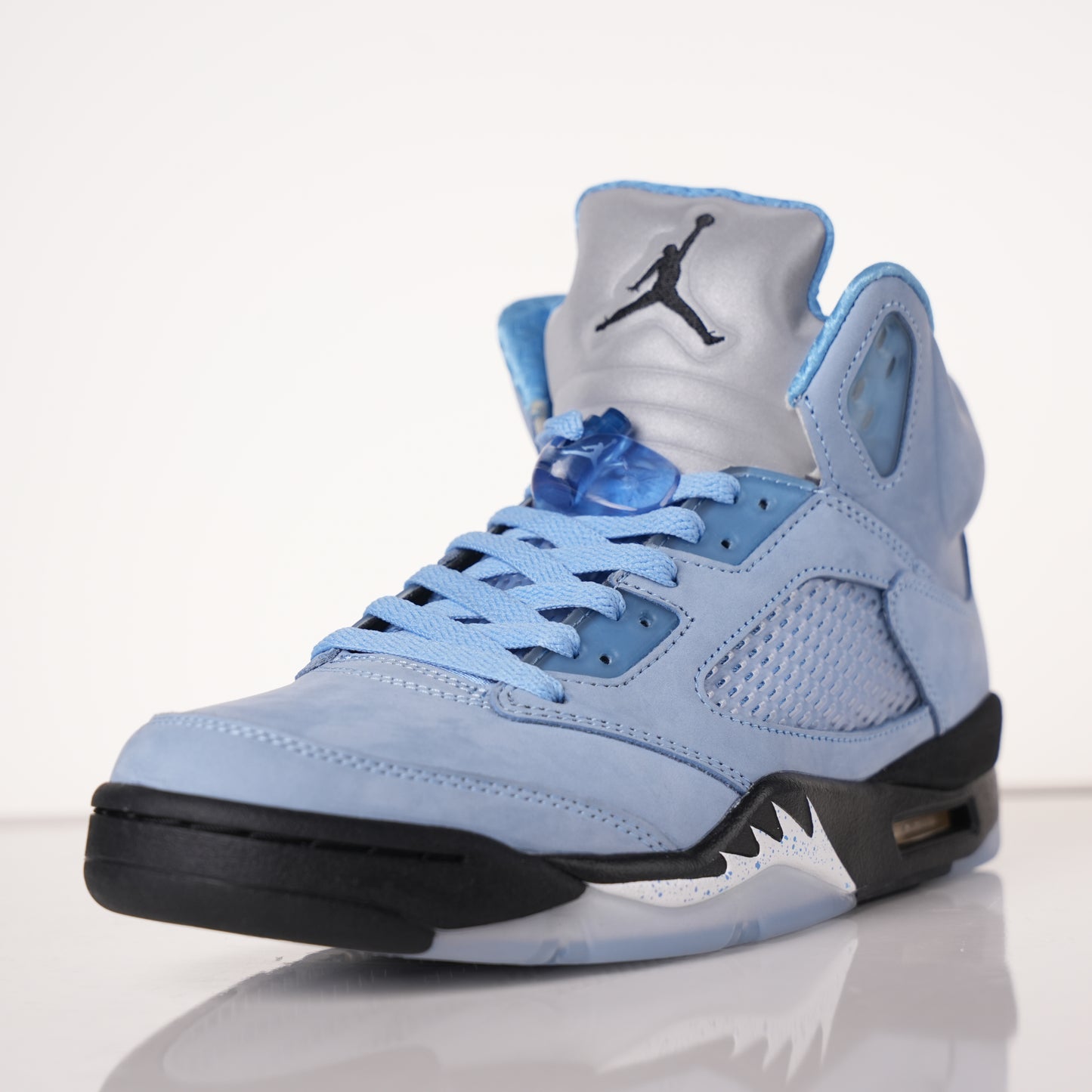 Air Jordan 5 Retro UNC University Blue