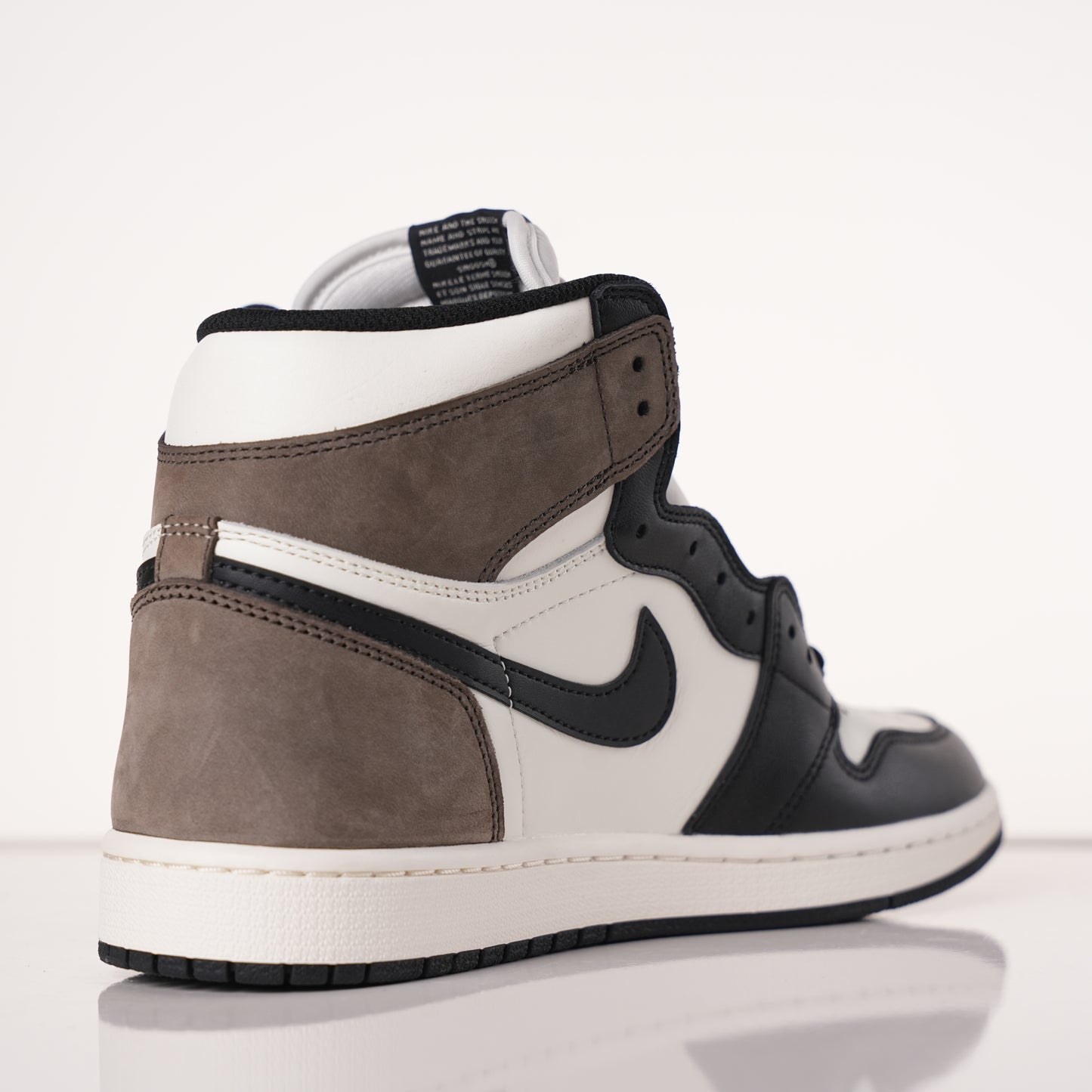 Air Jordan 1 Retro High Dark Mocha