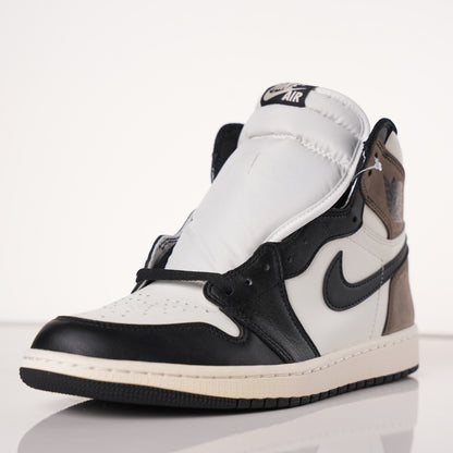 Air Jordan 1 Retro High Dark Mocha