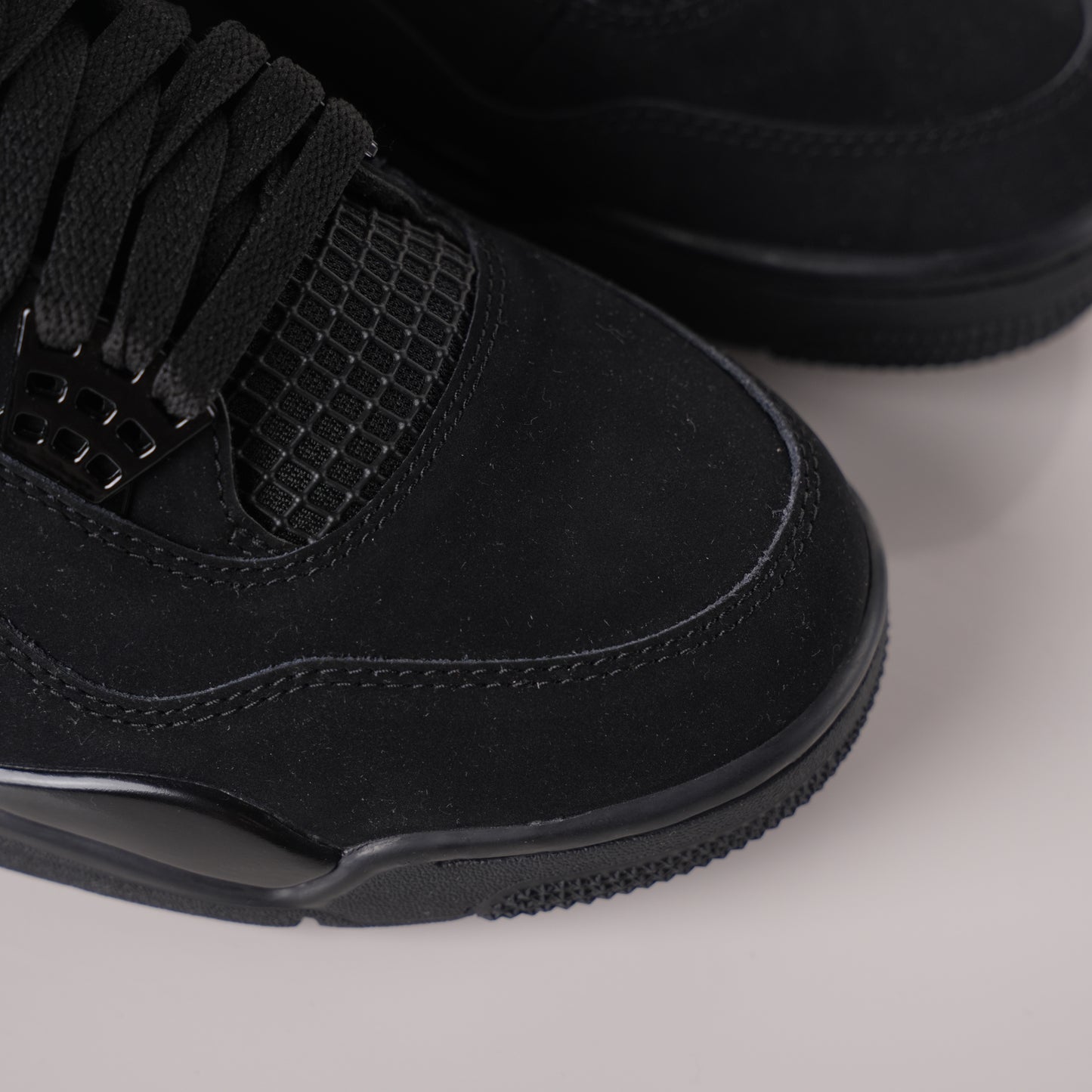Air Jordan 4“Black Cat”