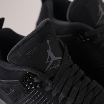 Air Jordan 4“Black Cat”