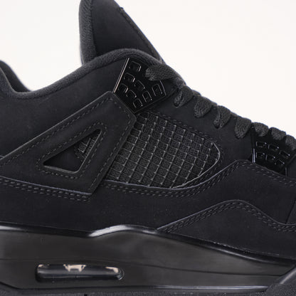 Air Jordan 4“Black Cat”