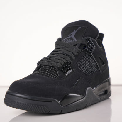 Air Jordan 4“Black Cat”