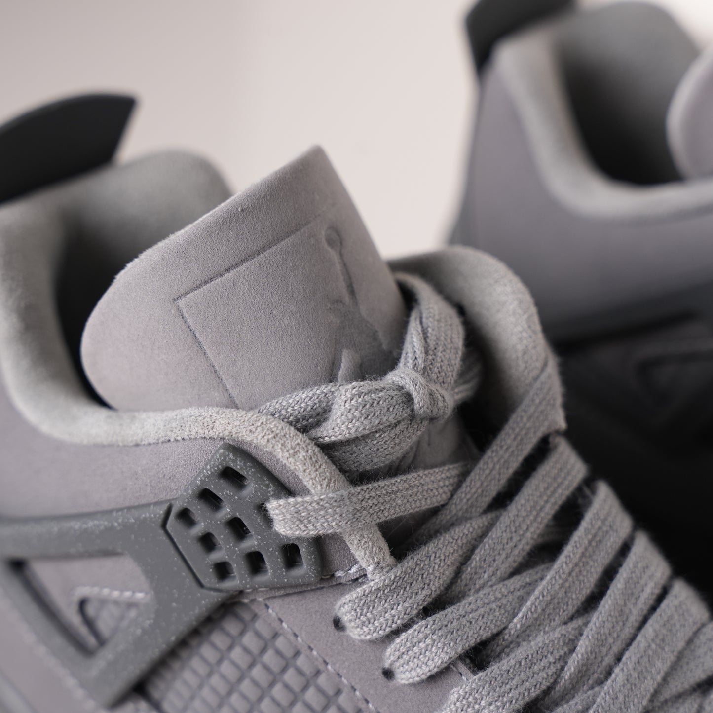 Air Jordan 4 Retro 'Wolf Grey'