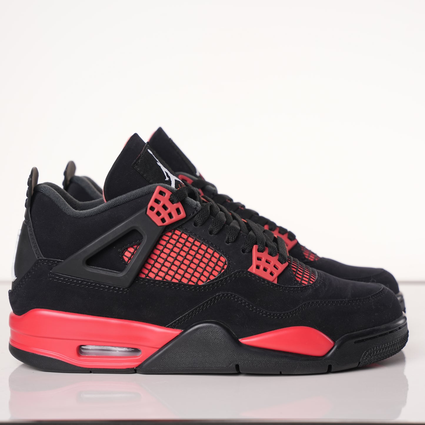 Air Jordan 4 Red Thunder