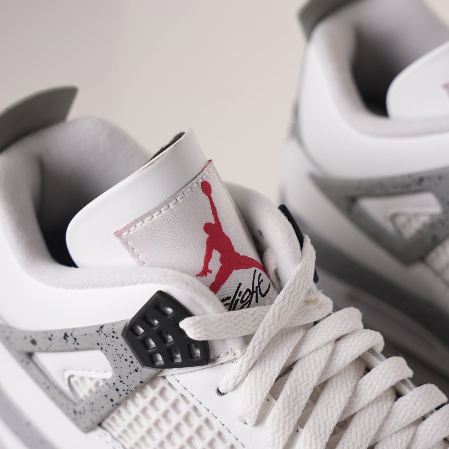 Air Jordan 4 Retro White Cement