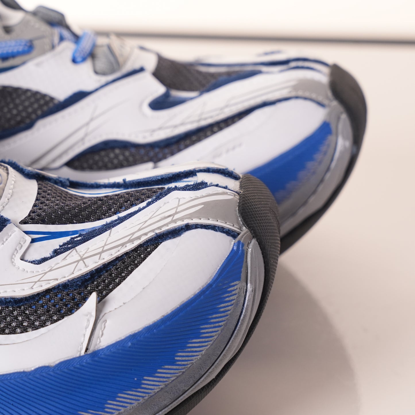 Balenciaga Jet White-Blue 872640 WMRTN 9041