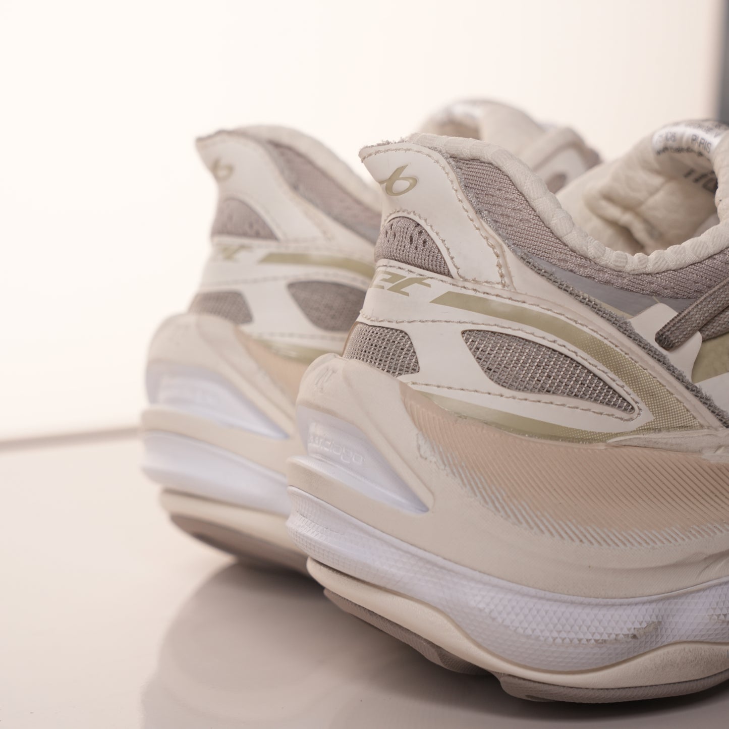 Balenciaga Jet White
