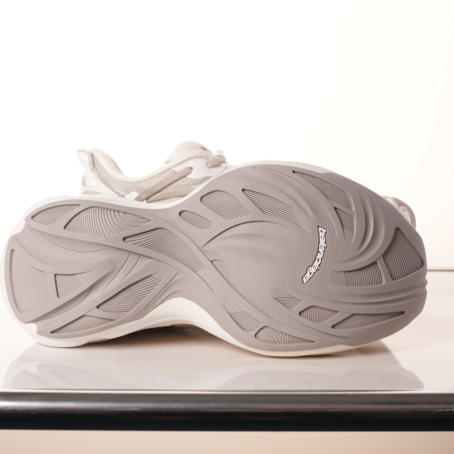 Balenciaga Jet White