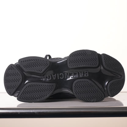 Balenciaga Jet Black