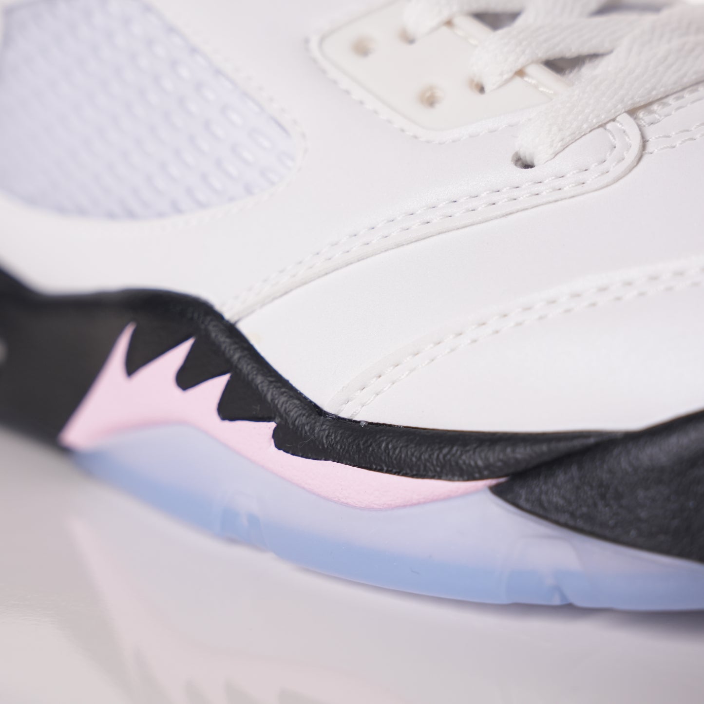 Air Jordan 5 Medium Soft Pink