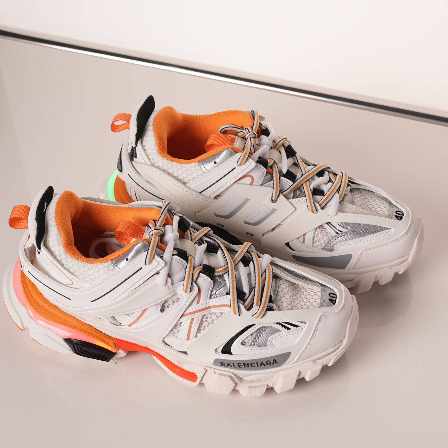 Balenciaga Track White Orange 542436 W1GB7 9059 (LED)