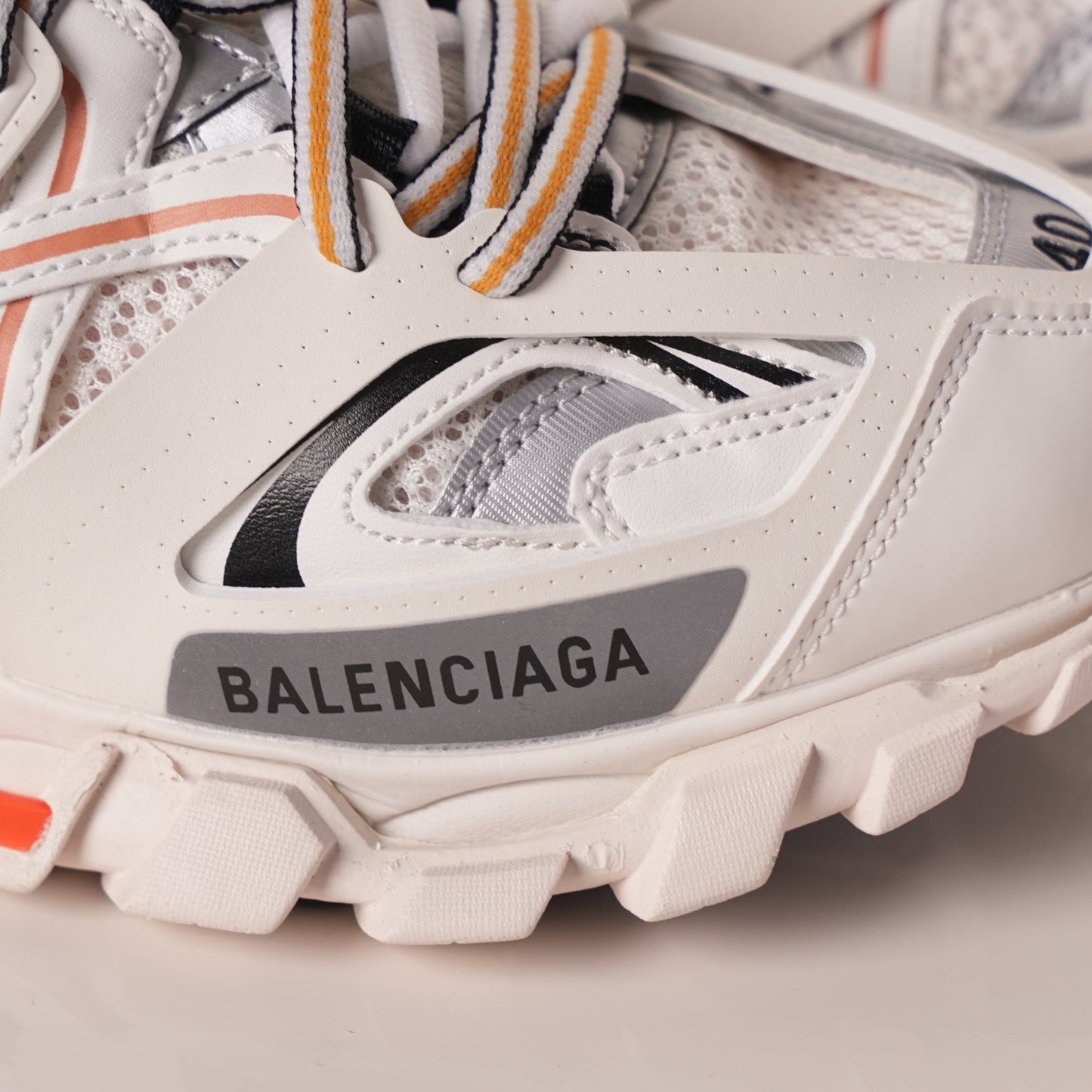 Balenciaga Track White Orange 542436 W1GB7 9059 (LED)