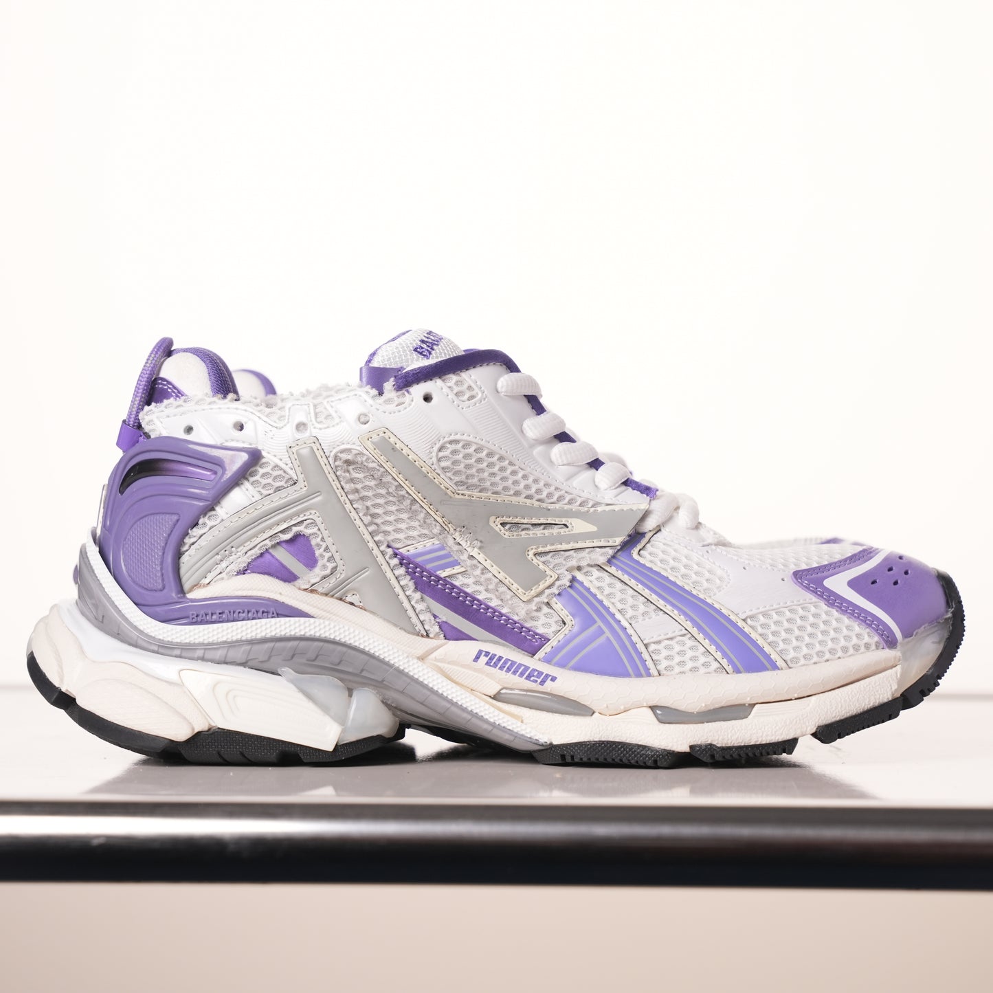 Balenciaga Runner White Purple 677402 W3RB2 5901