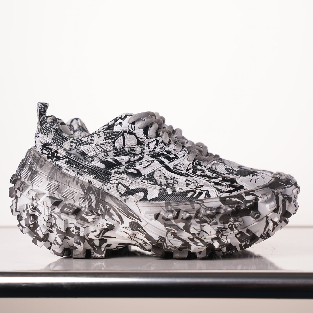 Balenciaga Defender Graffiti