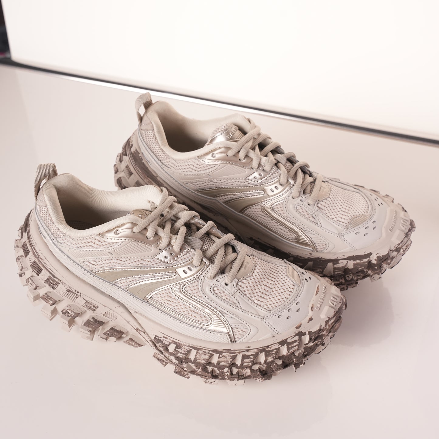 Balenciaga Defender Beige Graffiti
