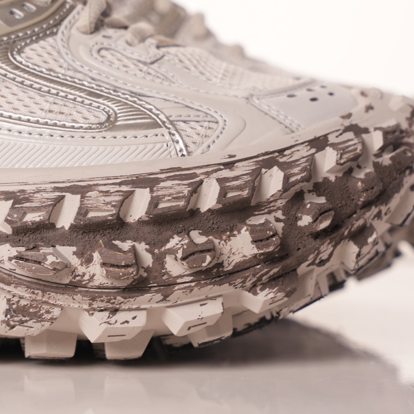 Balenciaga Defender Beige Graffiti