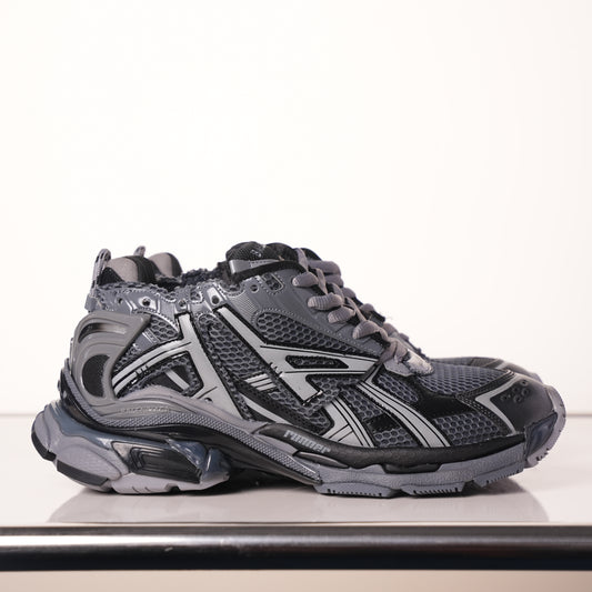 Balenciaga Runner All Black Gray 677402 W3RB2 1515