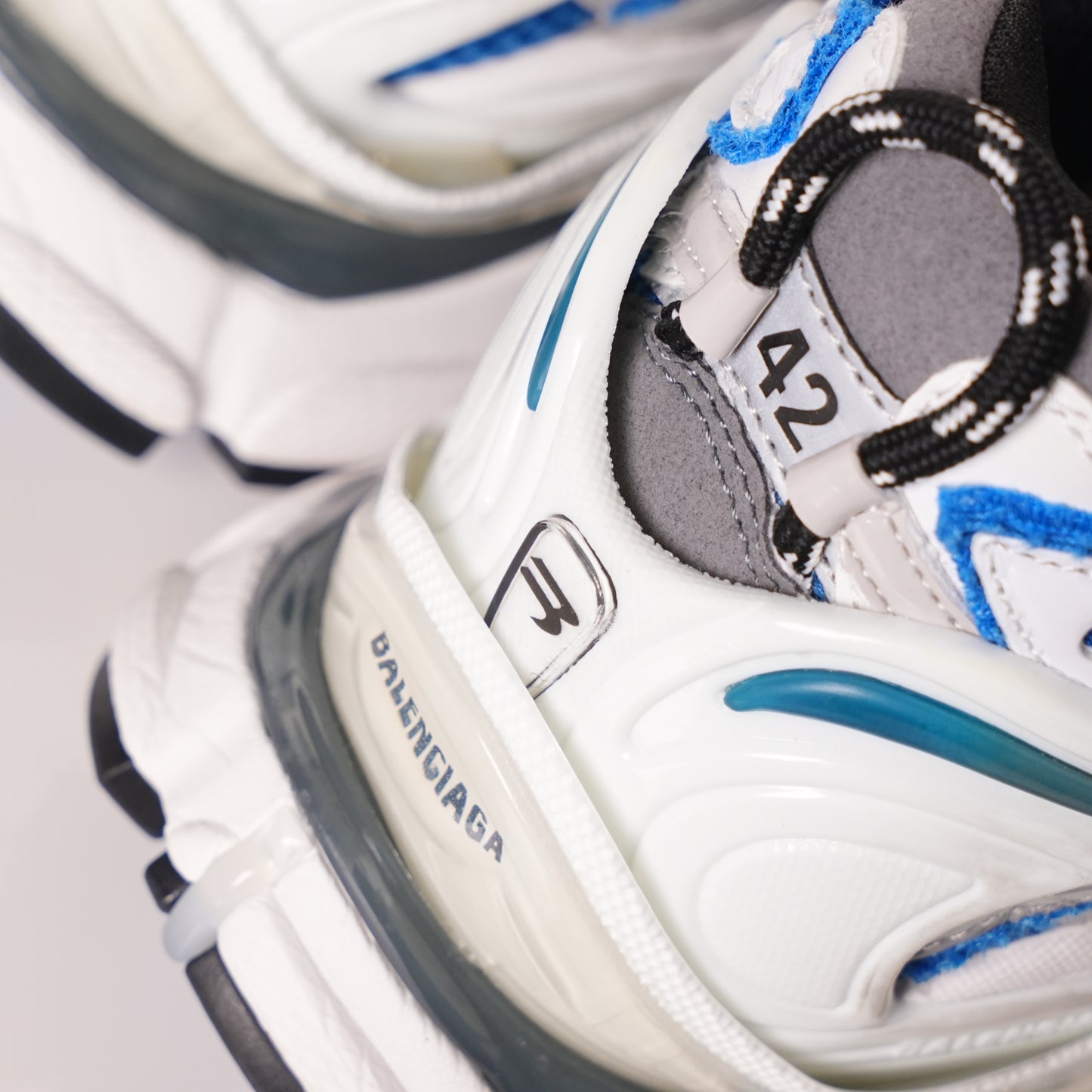 Balenciaga Runner White Blue