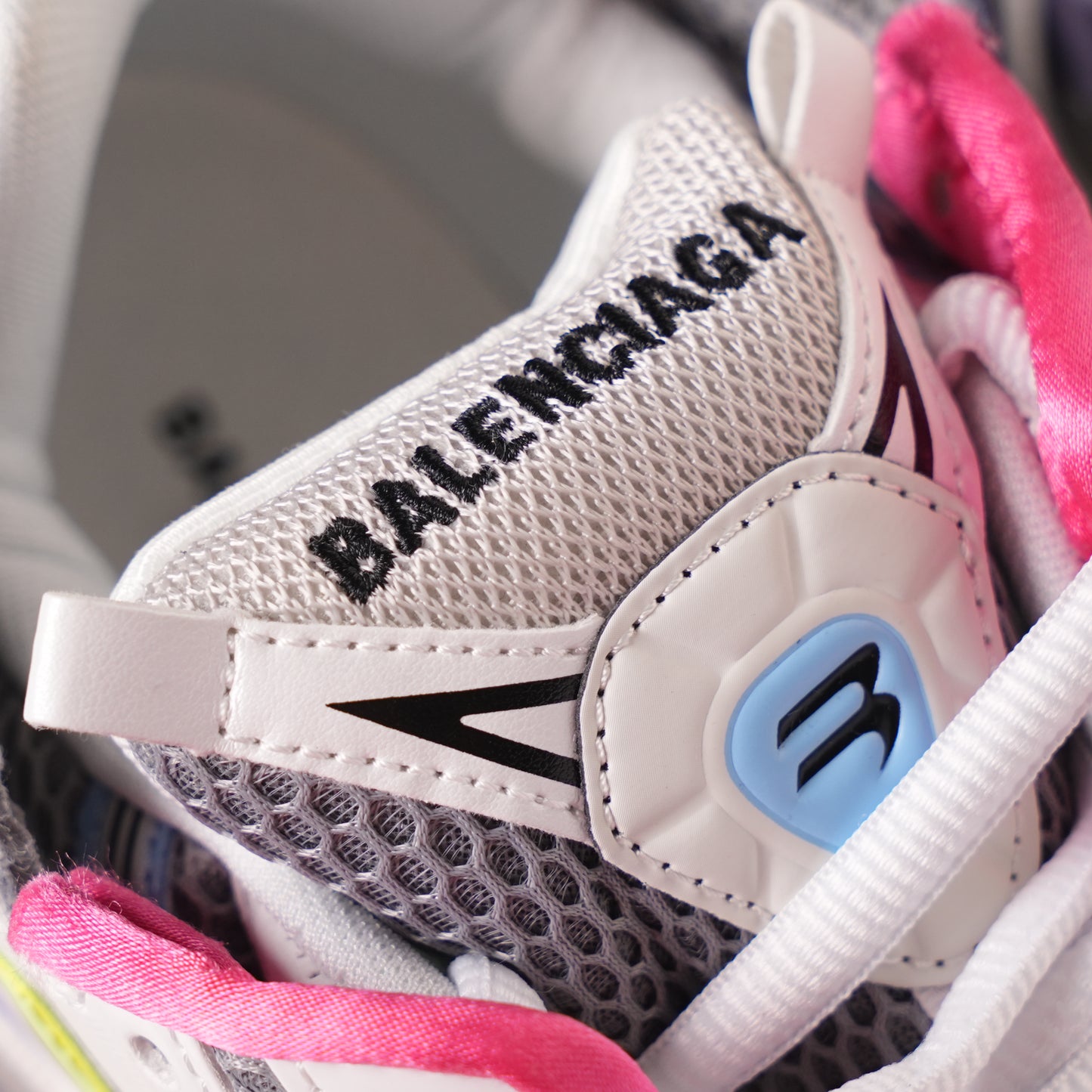 Balenciaga Runner White Yellow Purple 677402 W3RH5 0308