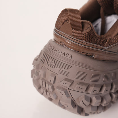 Balenciaga Defender Black Brown 685611 W3RBS 2408