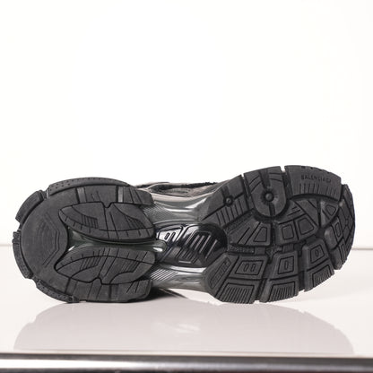 Balenciaga Runner Black