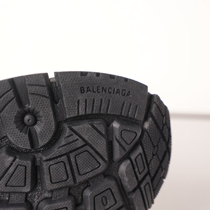 Balenciaga Runner Black