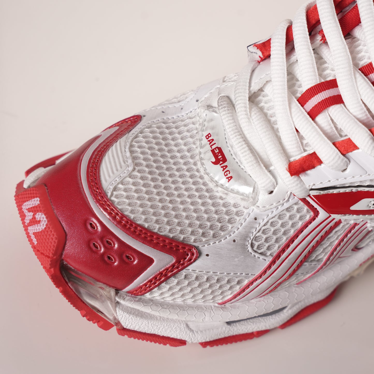 Balenciaga Runner White Red 677402 W3RB2 9060
