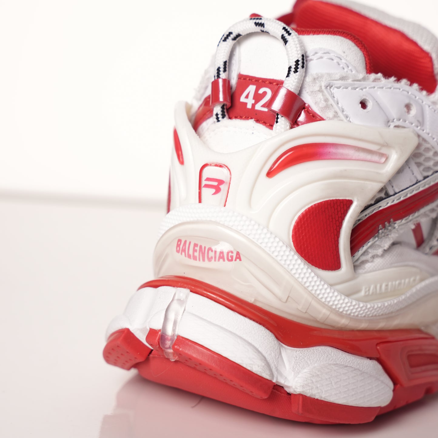 Balenciaga Runner White Red 677402 W3RB2 9060